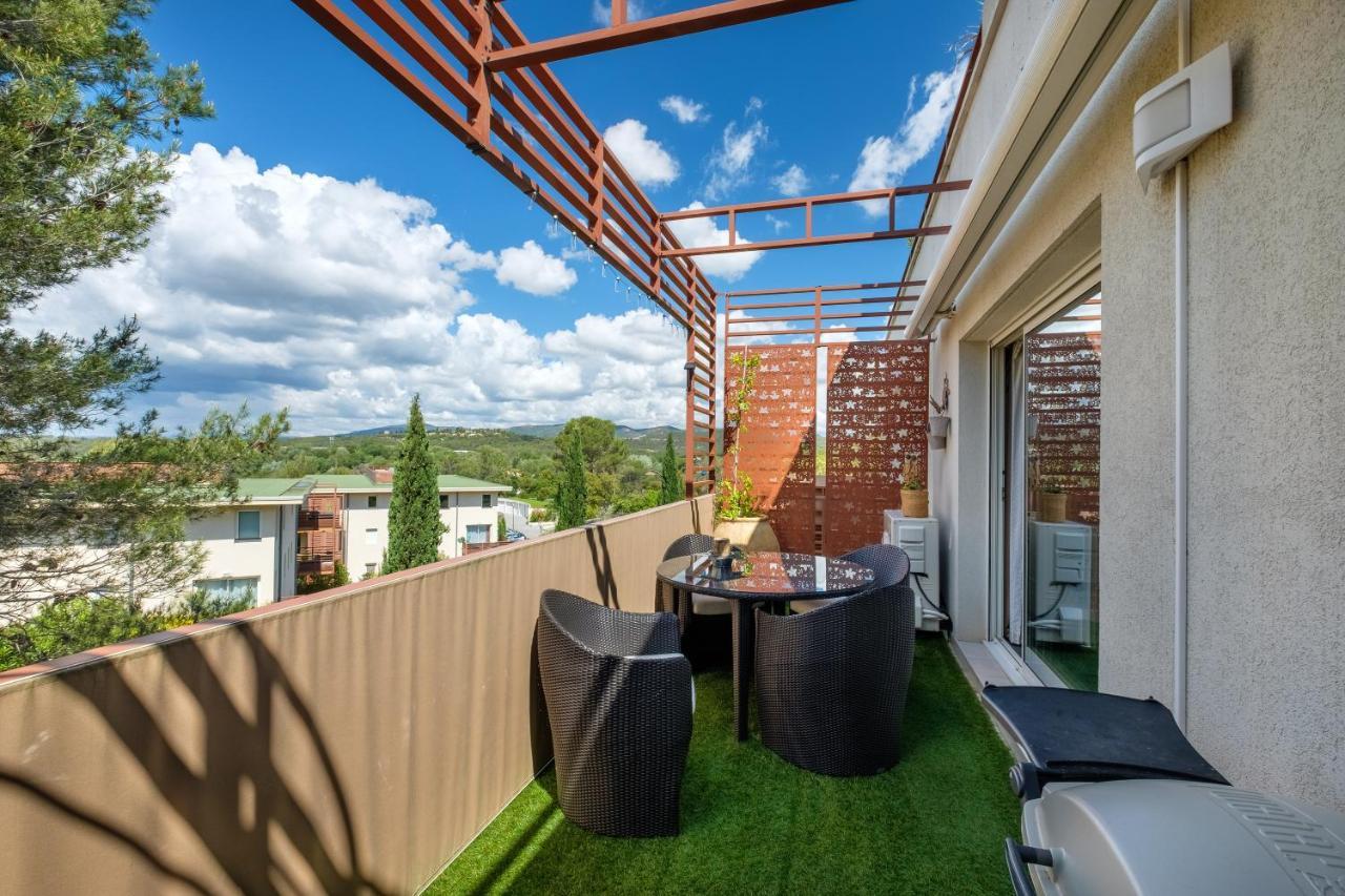 Natura Parc Toit Terrasse * Frejus